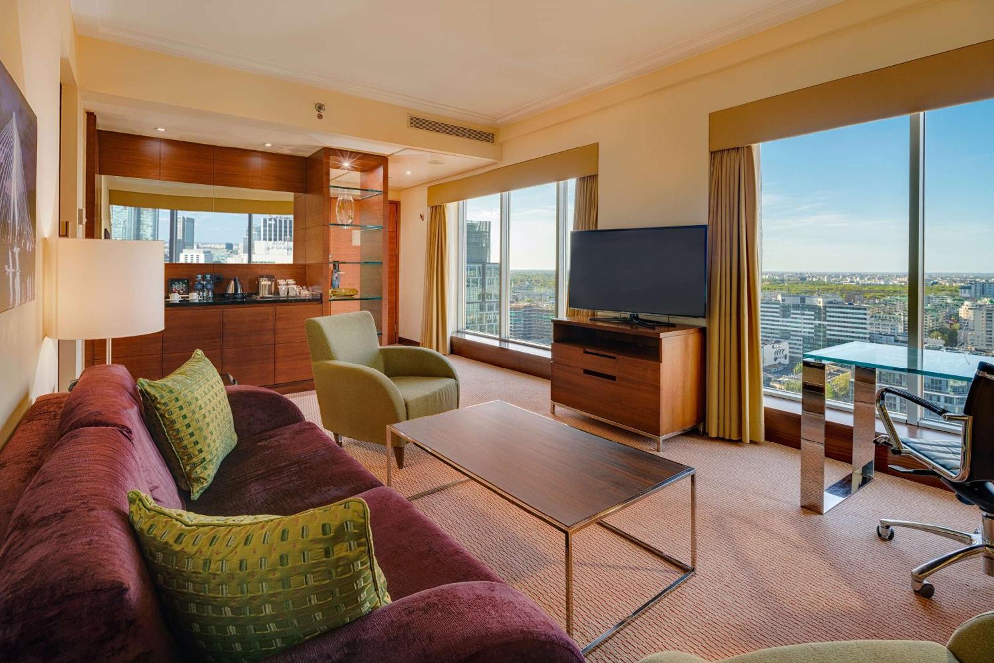 Hilton Warsaw City Hotel المظهر الخارجي الصورة