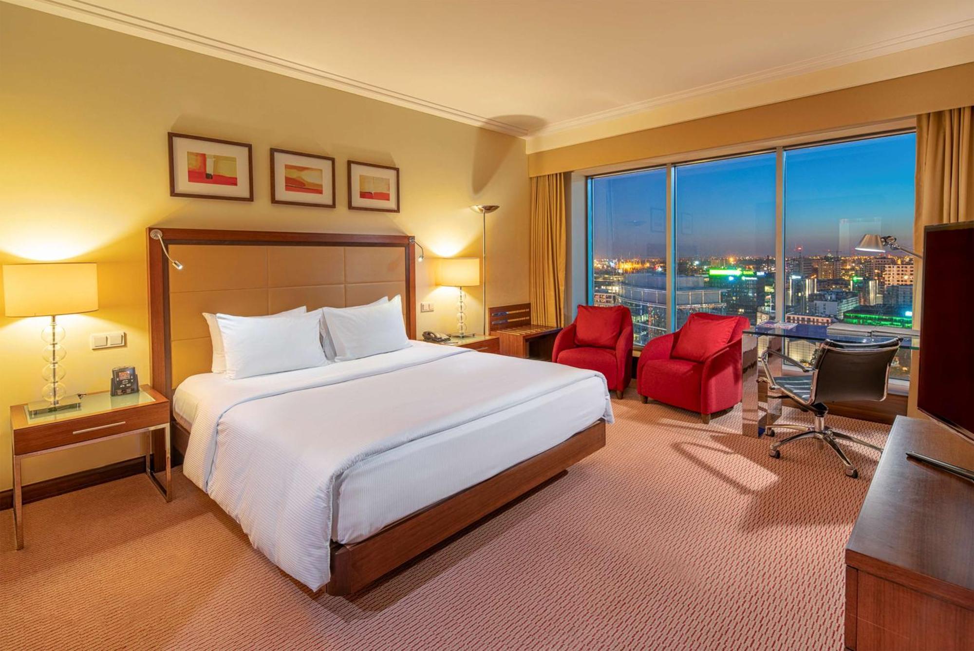 Hilton Warsaw City Hotel المظهر الخارجي الصورة