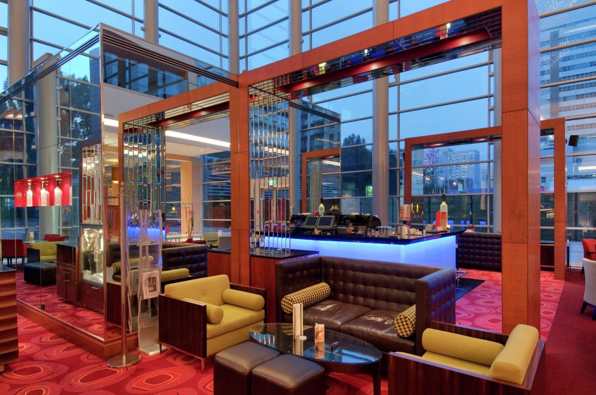 Hilton Warsaw City Hotel المظهر الخارجي الصورة