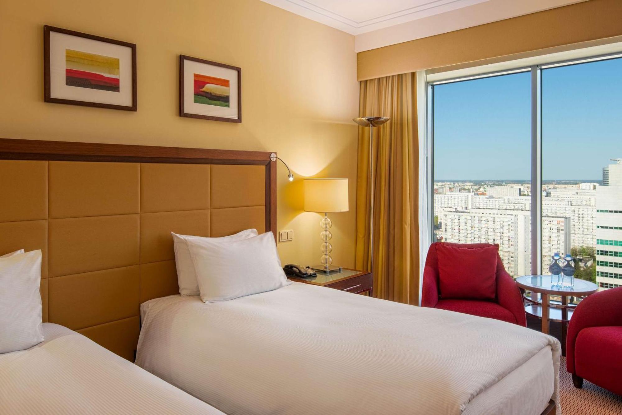 Hilton Warsaw City Hotel المظهر الخارجي الصورة